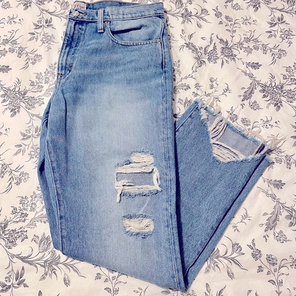 NWOT JCrew Slouchy Boyfriend Jeans in Rocky Wash - Sold out online! - Picture 1 of 11